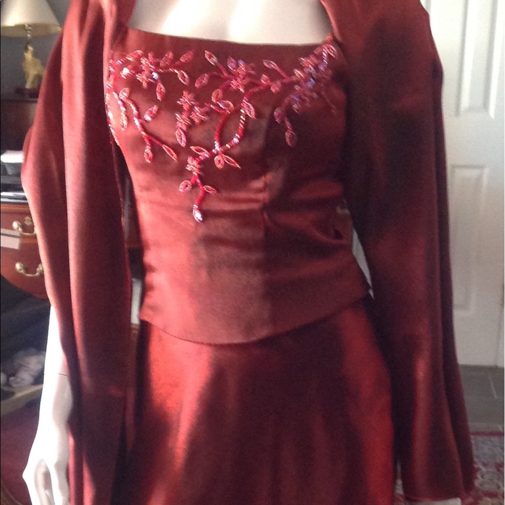 Formal - Picture 4 of 4